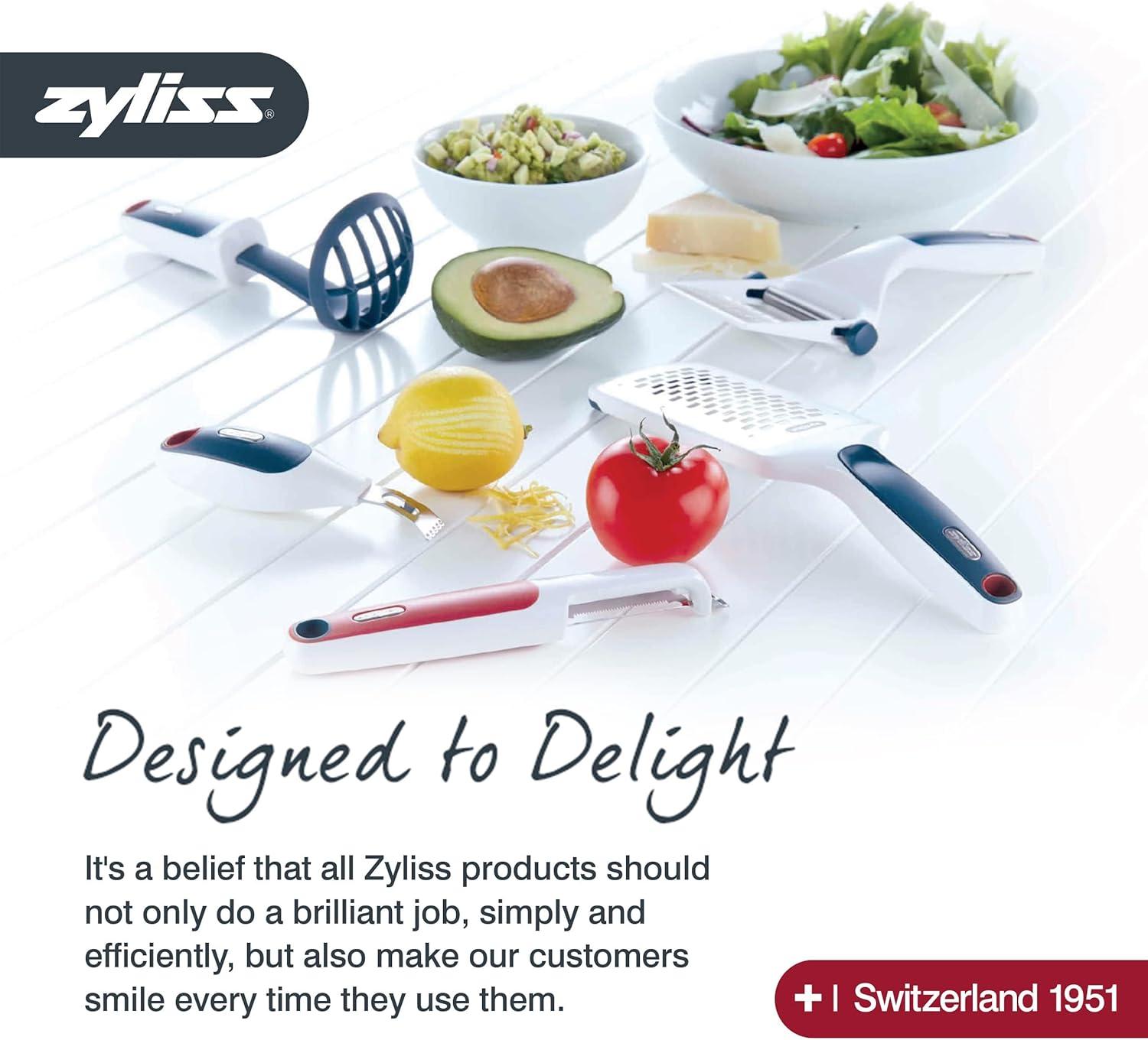 Zyliss Handheld Electric Milk Frother Wand – Versatile Drink Mixer – Frother for Coffee, Cappuccinos, Lattes or Shakes for Perfect Foam, Hot or Cold – Red(Red) - view 8