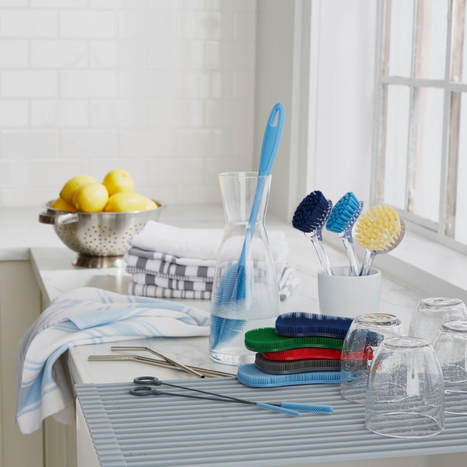 Sur La Table 3-in-1 Silicone Scrubber Sponge, Lime - view 2