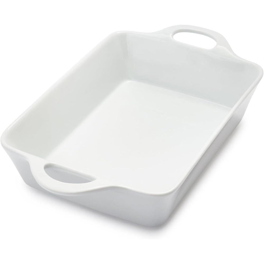 Sur La Table 3 Qt Porcelain Baking Dish – Rectangular Casserole Baker for Pasta, Roasted Veggies & Desserts, Classic White Glaze, Oven to Table, Nesting Bakeware, Dishwasher