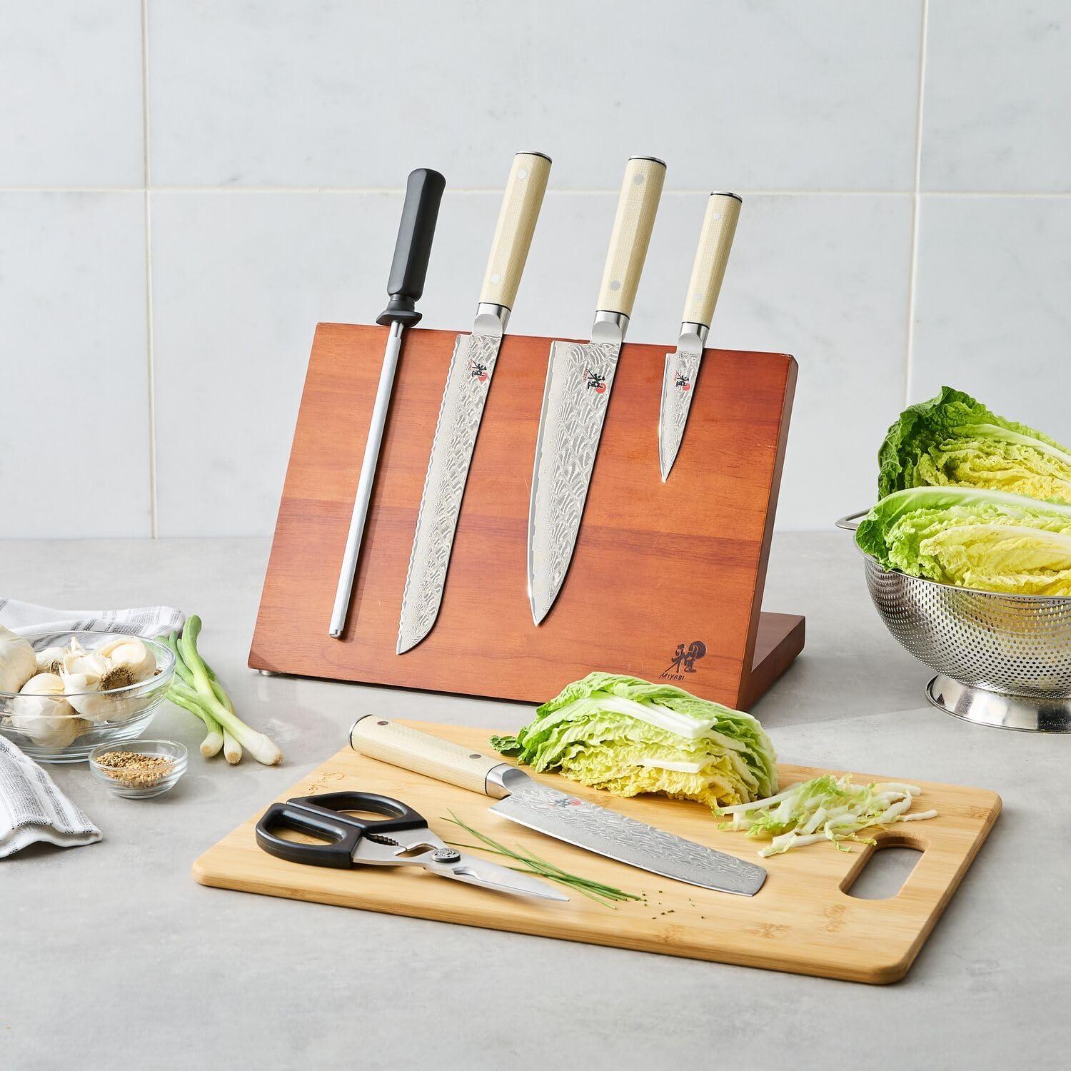 Sur La Table Bamboo Cutting Board Set – 2-Piece Chopping Boards with Handles, Water-Resistant & Warp-Resistant, Includes Large 15″ x 11″ and Small 13″ x 8.5″ Boards - view 4