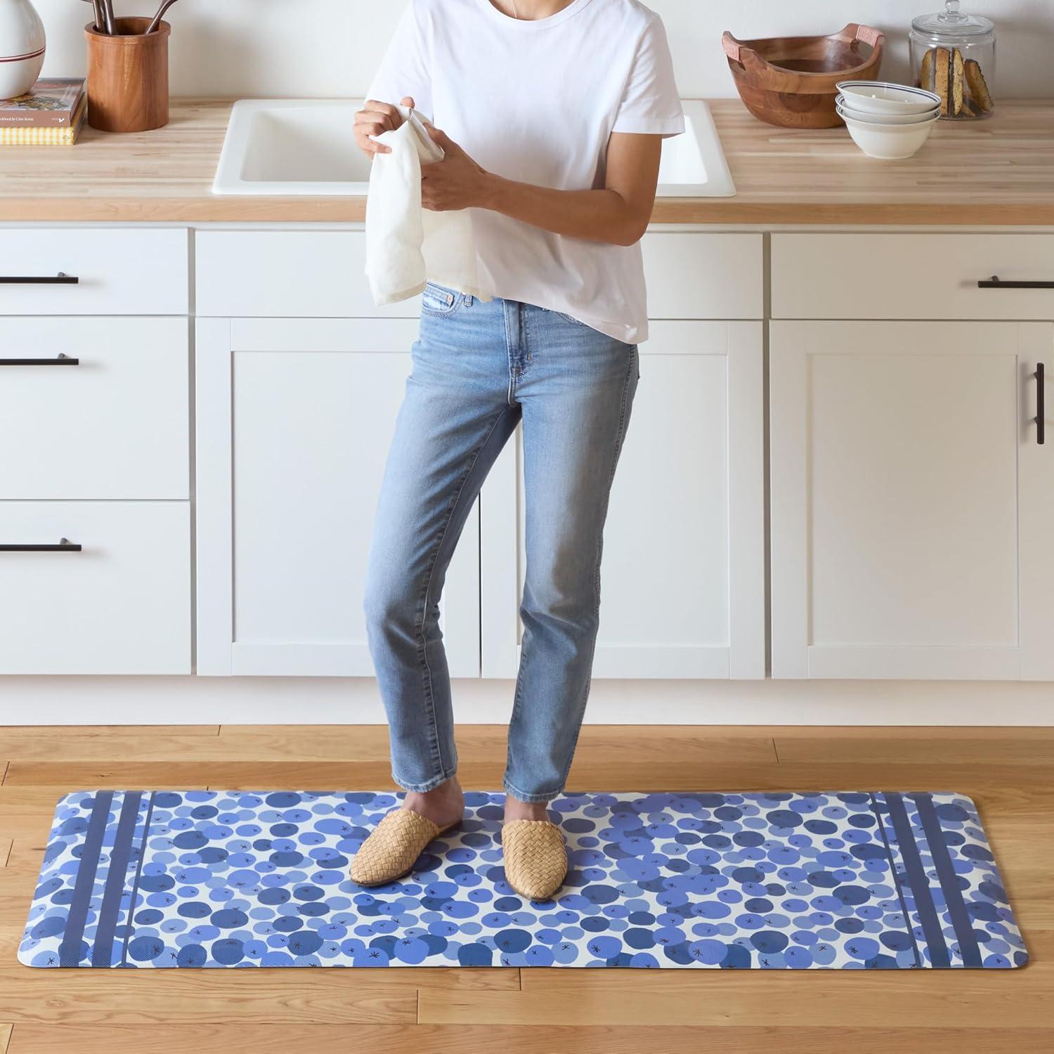 SUR LA Table Kitchen Essentials Zest Up Your Life Citrus Fruit Anti Fatigue Comfort Mat, Kitchen Mat, Standing Desk Mat, Non-Slip Backing, Yellow/Blue/Ivory, 20″x39″(Blue/White) - view 4