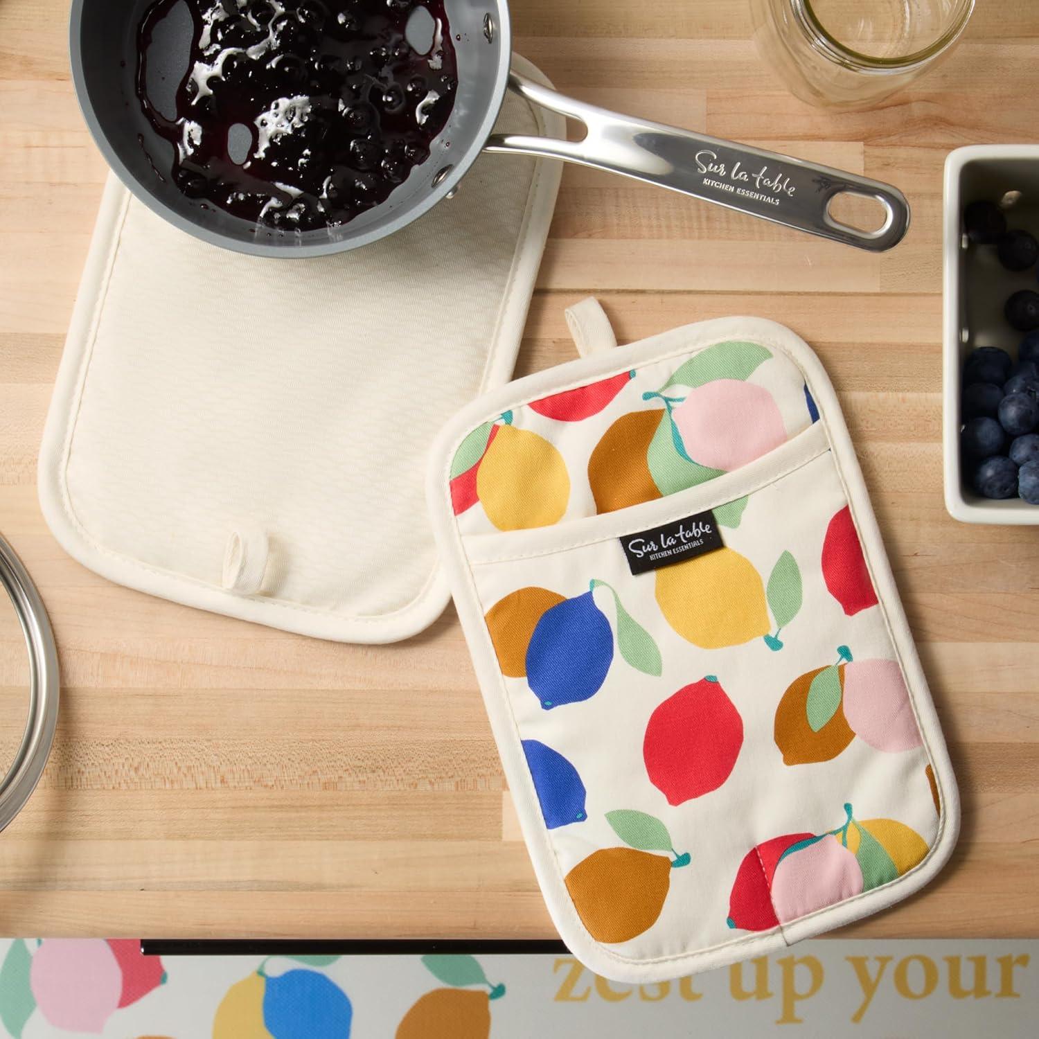 SUR LA Table Kitchen Essentials Fresh Blueberries Fruit Potholder 2-Pack Set, Heat Resistant, 100% Cotton, Flexible Non-Slip Silicone Grip, Blue/White, 7″x10″(Yellow/Blue/Ivory) - view 2