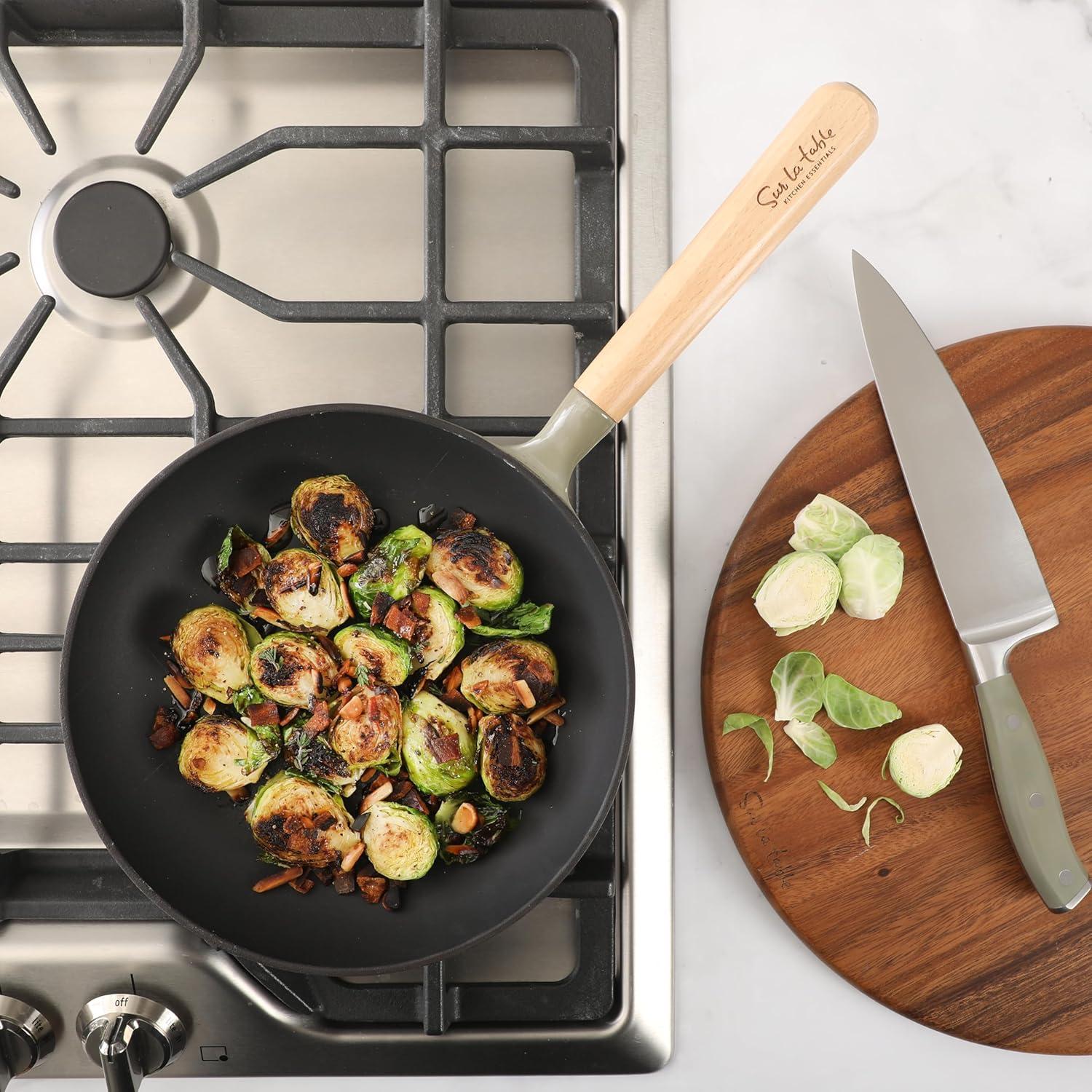 Sur La Table Kitchen Essential Main Canteen 9.5″ Pre-Seasoned Cast Iron Skillet w/Wood Handle, Natural Nonstick Lightweight Frying Pan for Searing, Sautéing & Everyday Cooking – Blue(Juniper Green (Skillet)) - view 4