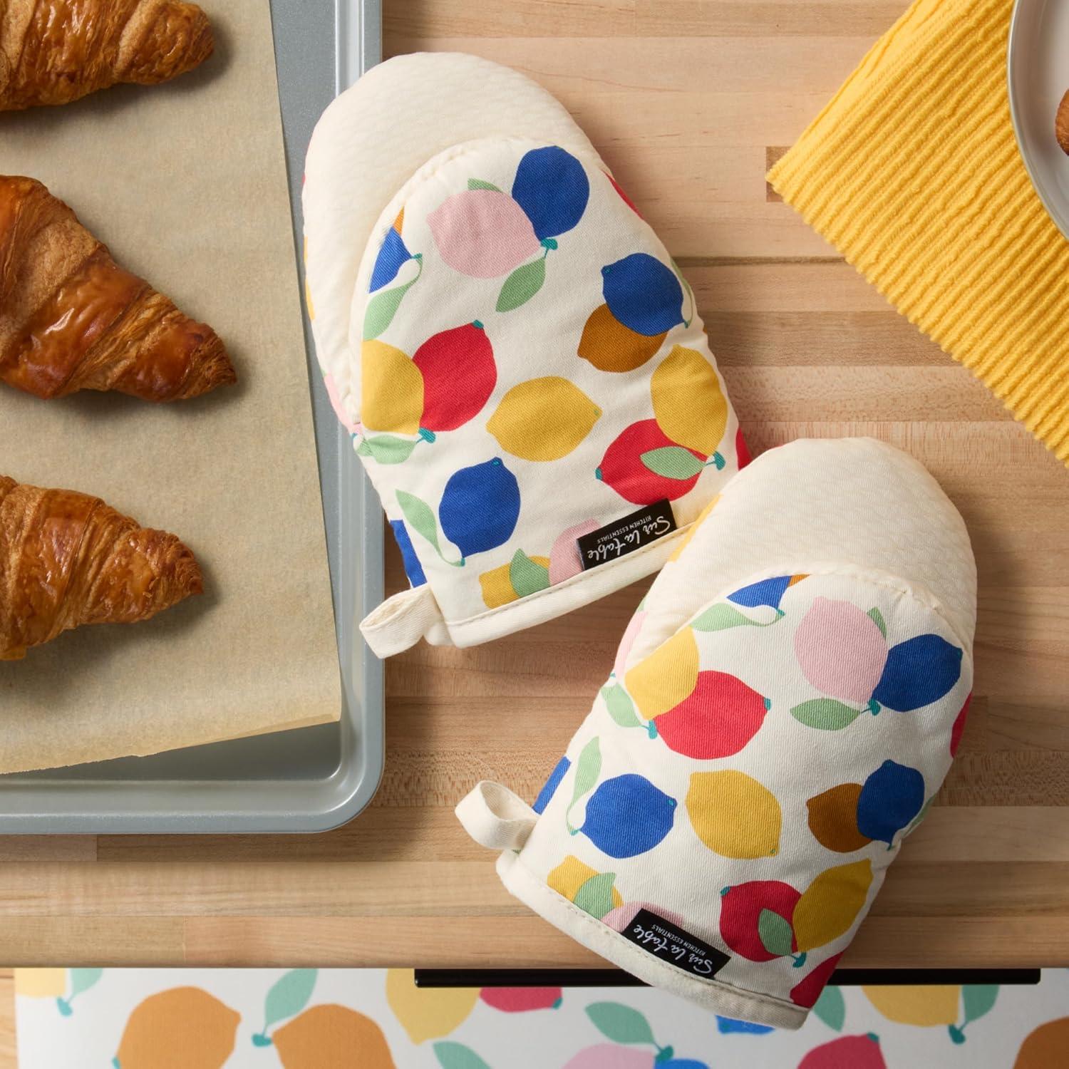 SUR LA Table Kitchen Essentials Quirky Strawberries Fruit Mini Oven Mitt 2-Pack Set, Heat Resistant, 100% Cotton, Flexible Non-Slip Silicone Grip, Pink/Green/Cream, 5.5″x8″(Yellow/Blue/Ivory) - view 2