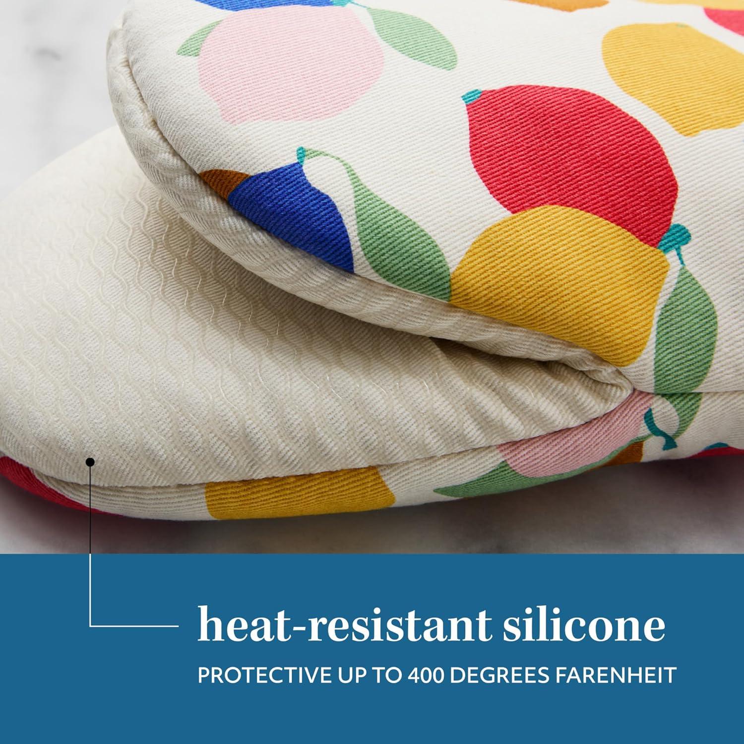 SUR LA Table Kitchen Essentials Quirky Strawberries Fruit Mini Oven Mitt 2-Pack Set, Heat Resistant, 100% Cotton, Flexible Non-Slip Silicone Grip, Pink/Green/Cream, 5.5″x8″(Yellow/Blue/Ivory) - view 5