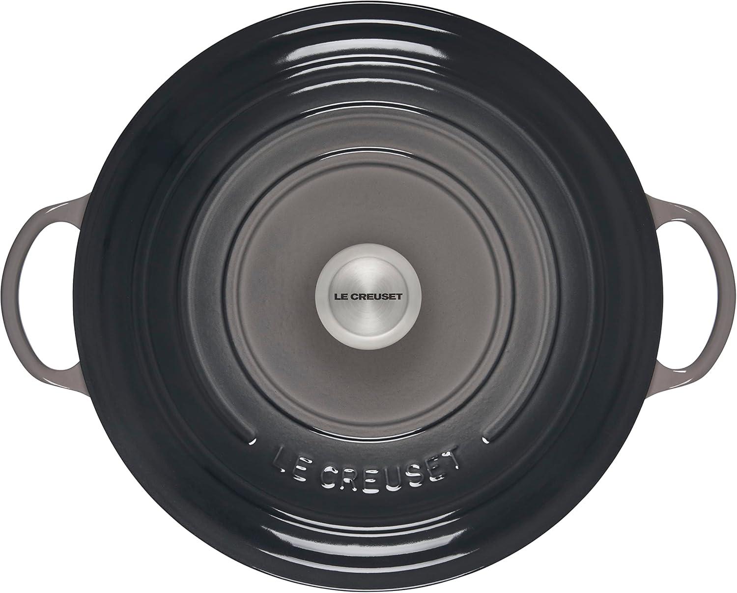 Le Creuset 7.5 Quart Signature Chef’s Oven Shallot(Oyster) - view 3