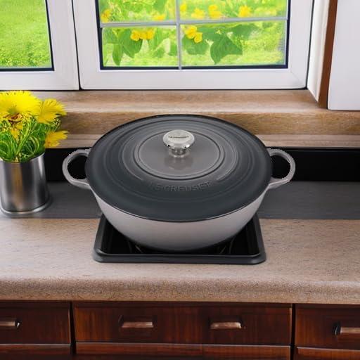 Le Creuset 7.5 Quart Signature Chef’s Oven Shallot(Oyster) - view 7